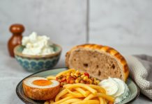 Köpeklerin Beslenmesinde Lezzet Neden Bu Kadar Önemli?